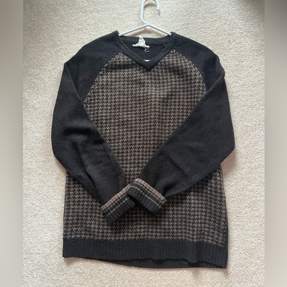 Brown Patterned Knit Sweater: